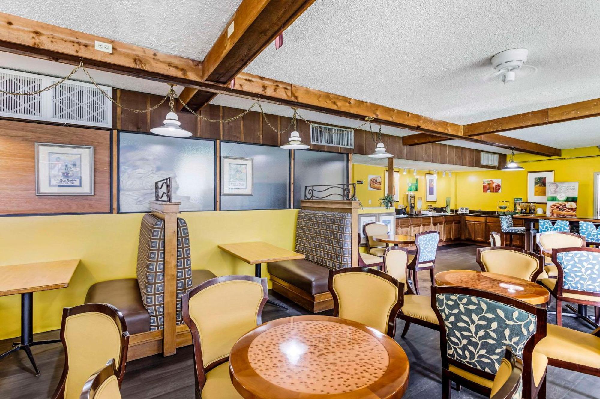 Quality Inn Alachua - Gainesville Area Bagian luar foto