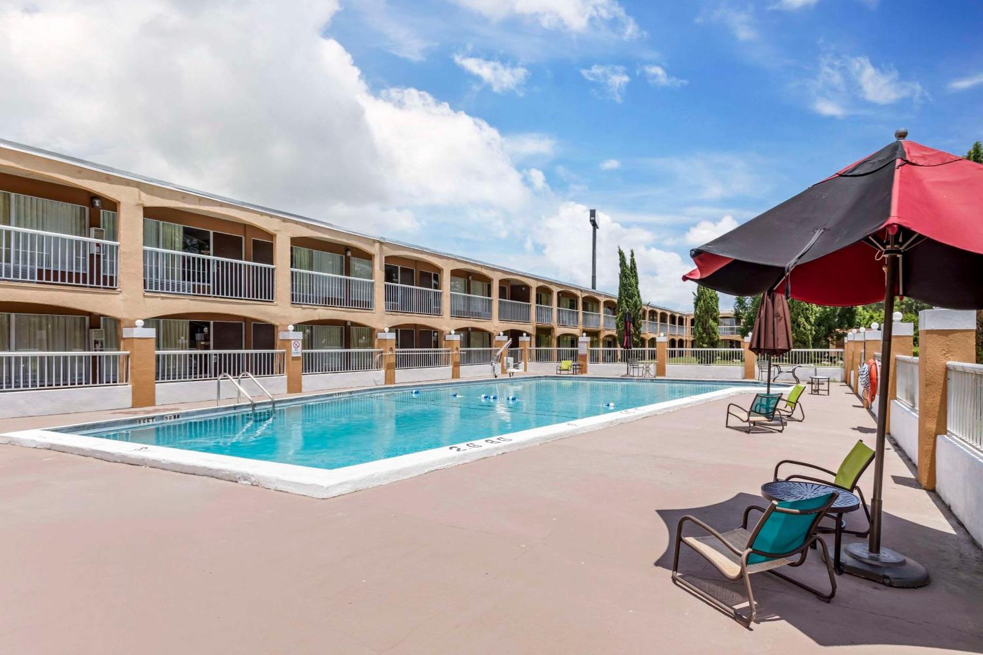 Quality Inn Alachua - Gainesville Area Bagian luar foto